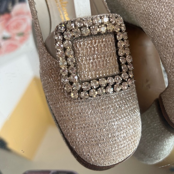 Bally vintage 1960’s Gold  glitter Heels  size 4D but feat 6.5 to 7 USA - Picture 8 of 13